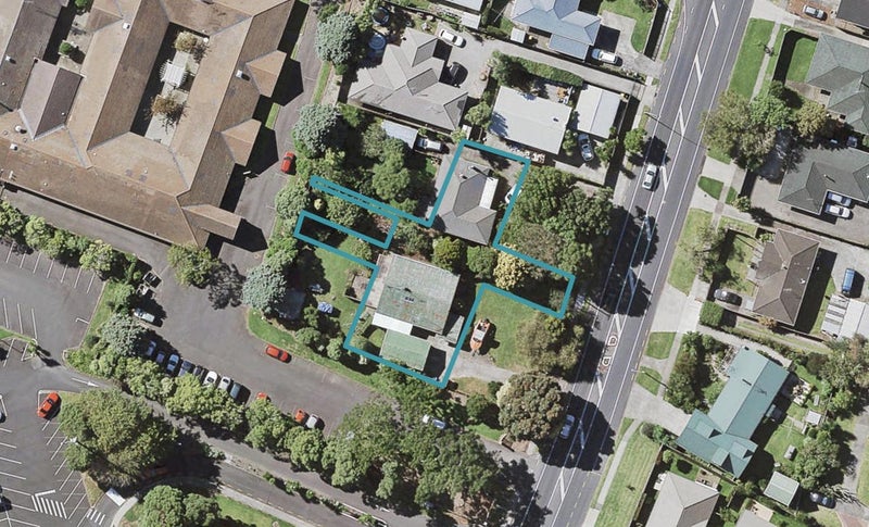 8/103 Botany Road, Botany Downs, Auckland - Carousel 1