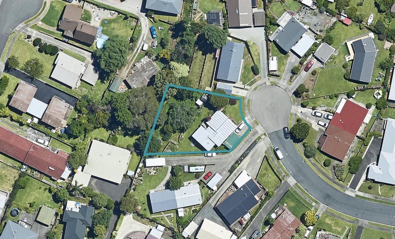 16 David Street, Judea, Tauranga - Carousel 1