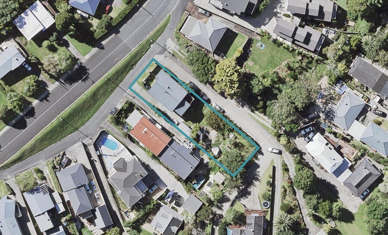 64 Matipo Road, Mairangi Bay, Auckland - Carousel 1