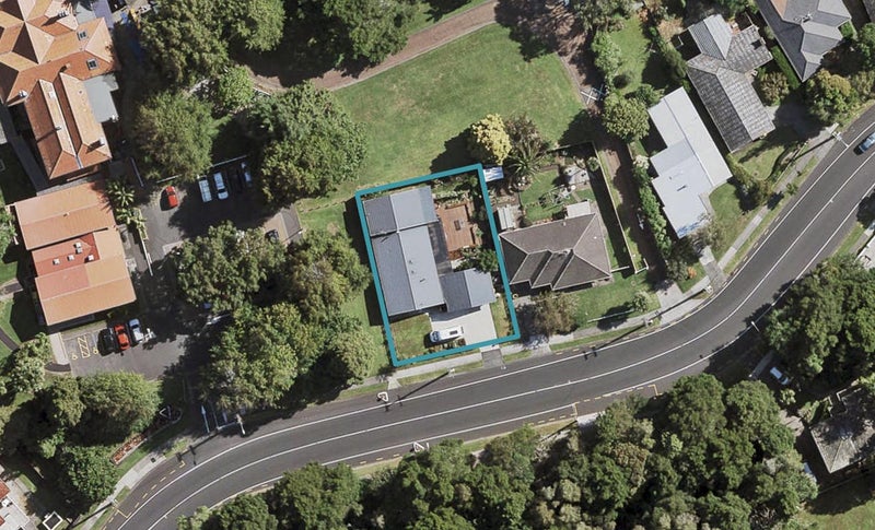 74 Hill Road, Hillpark, Auckland - Carousel 1