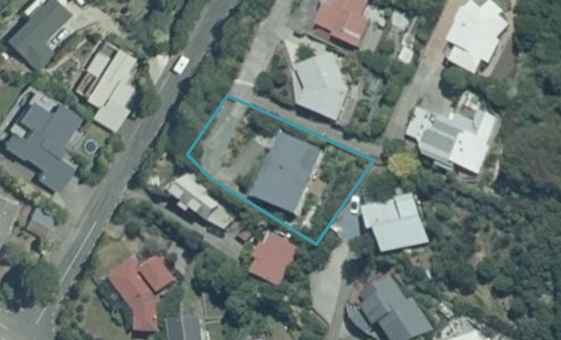 8 Orakei Street, Tahunanui, Nelson - Carousel 1