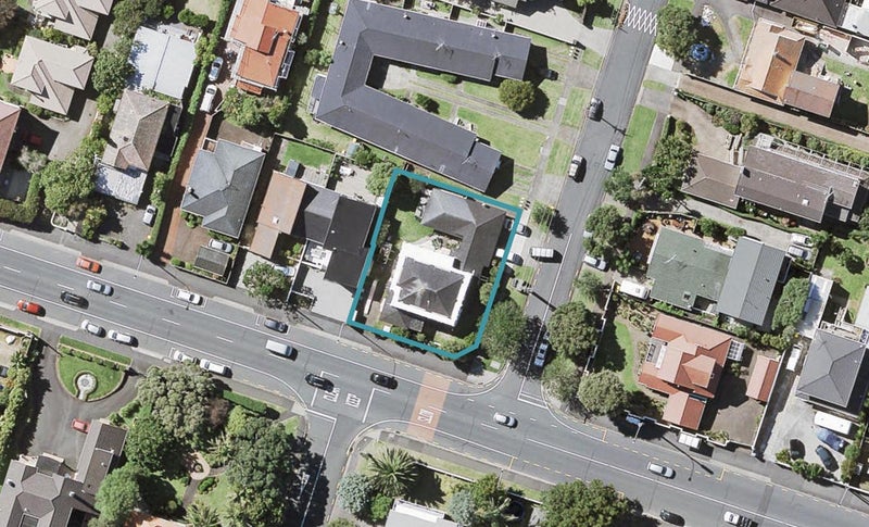 63 Kitchener Road, Milford, Auckland - Carousel 1