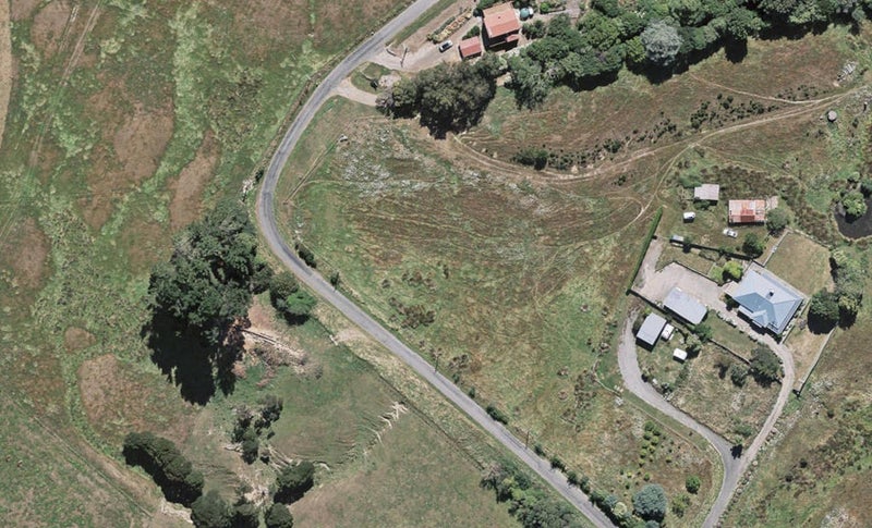 28 Cemetery Road, Wainui, French Farm - Carousel 1