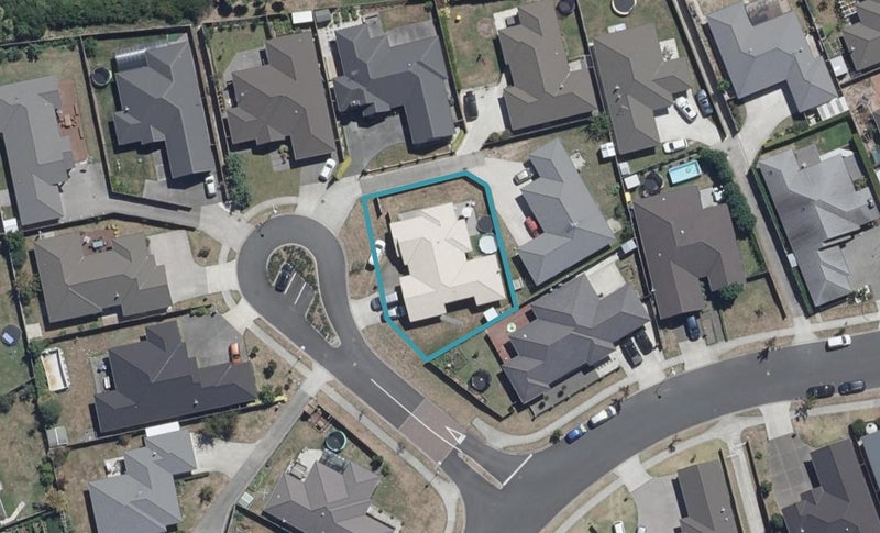 4 Allgood Place, Rototuna North, Hamilton - Carousel 1