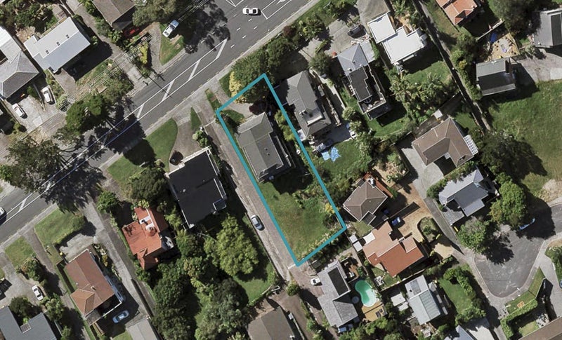 119 Sunset Road, Totara Vale, Auckland - Carousel 1