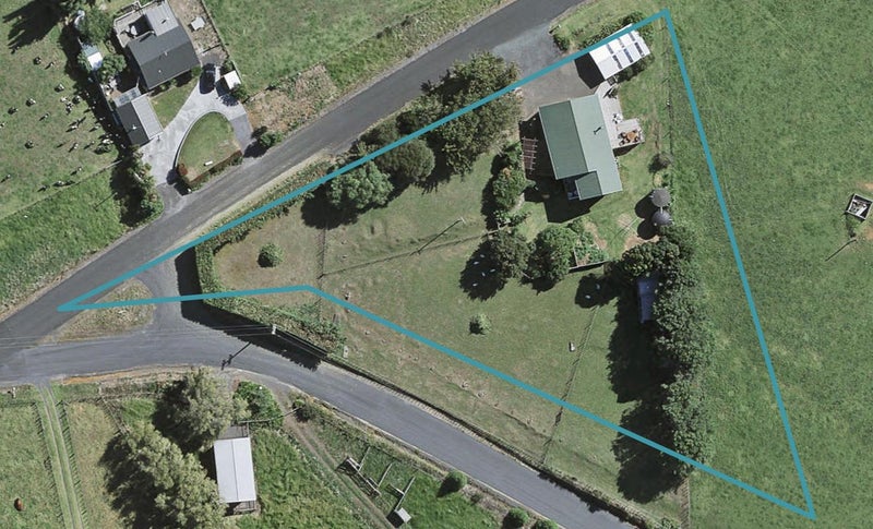 32 Colbeck Road, Waiuku - Carousel 1