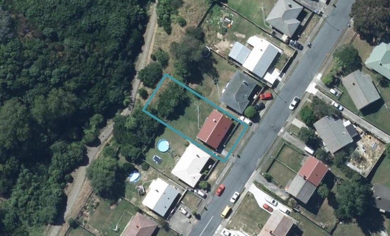 55 Waihemo Street, Waitangirua, Porirua - Carousel 1
