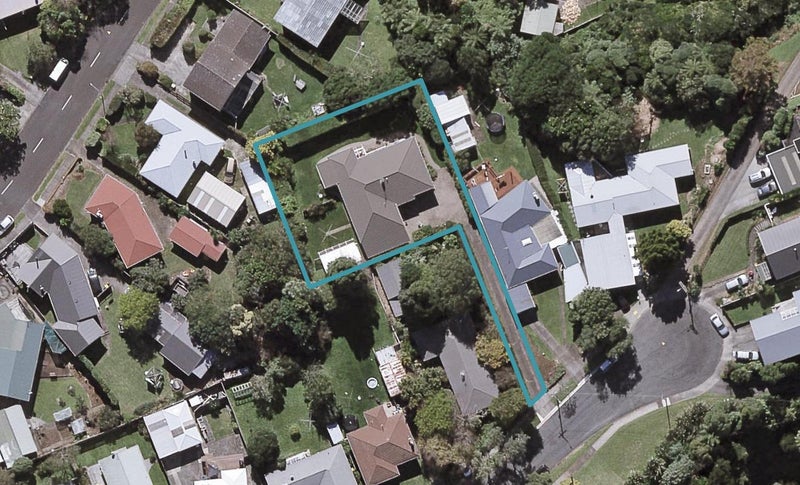 37 Turakina Street, Merrilands, New Plymouth - Carousel 1