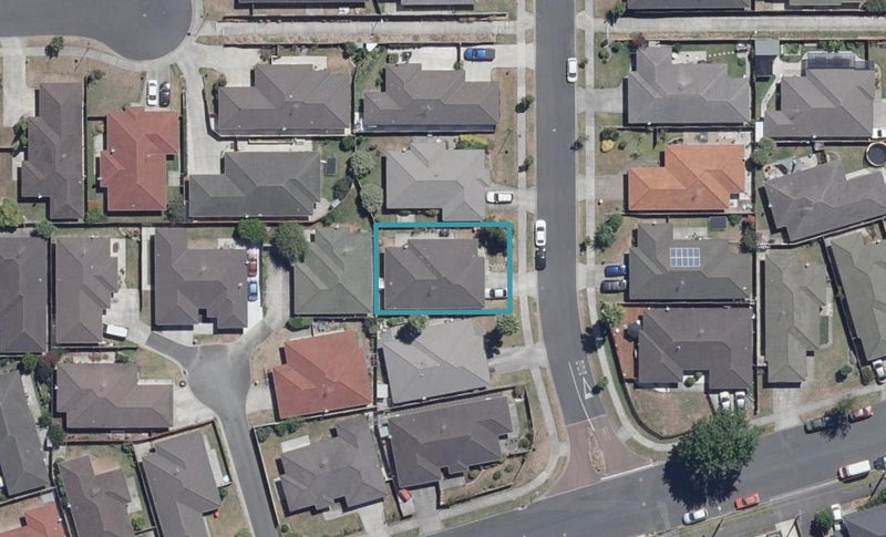 5 Earlswood Avenue, Hamilton East, Hamilton - Carousel 1