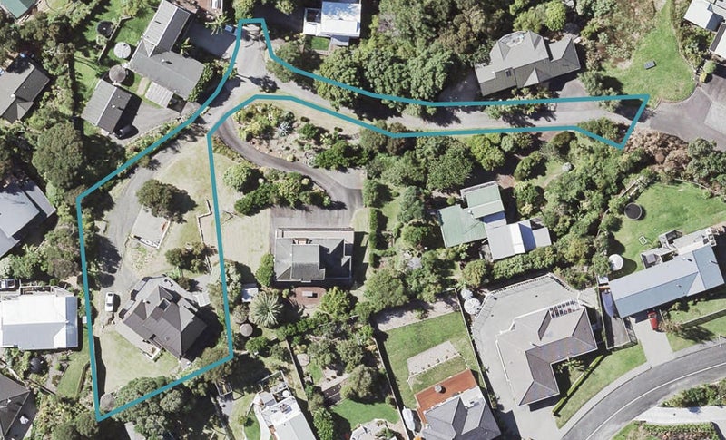 8 The Brae, Maraetai, Auckland - Carousel 1
