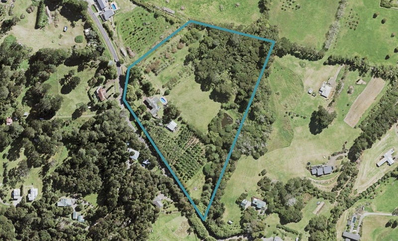 80 Carter Road, Oratia, Auckland - Carousel 1