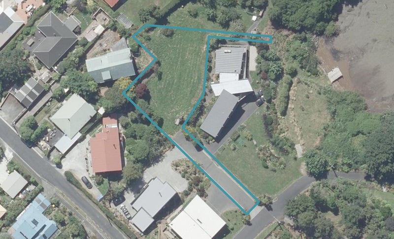 3 Cove Street, Roseneath, Port Chalmers - Carousel 1