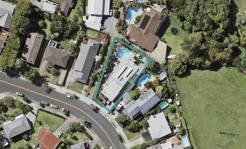 208B Gowing Drive, Meadowbank, Auckland - Carousel 1