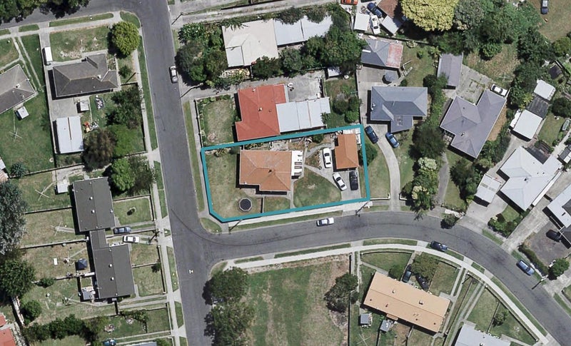 24 Bestall Street, Maraenui, Napier - Carousel 1