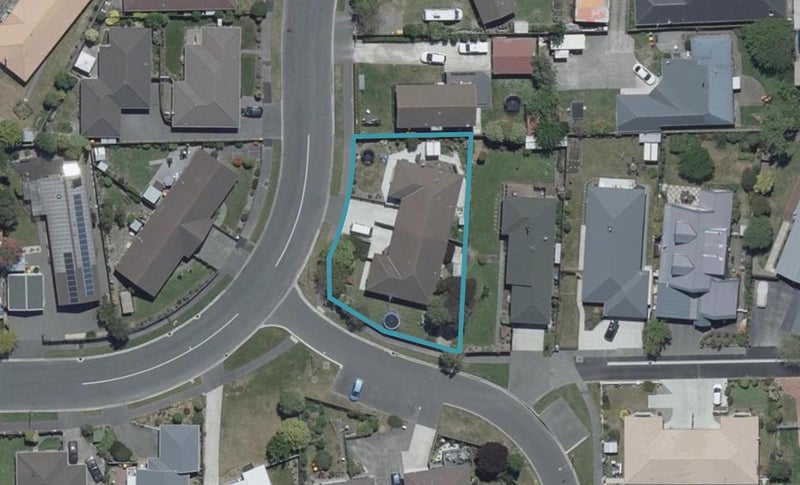 2/66 Donnington Street, Parklands, Christchurch - Carousel 1