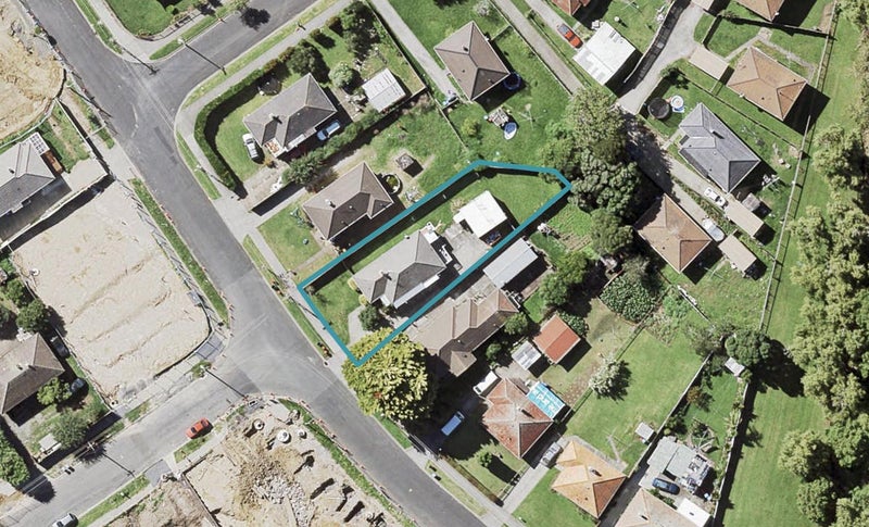 123 Leybourne Circle, Glen Innes, Auckland - Carousel 1