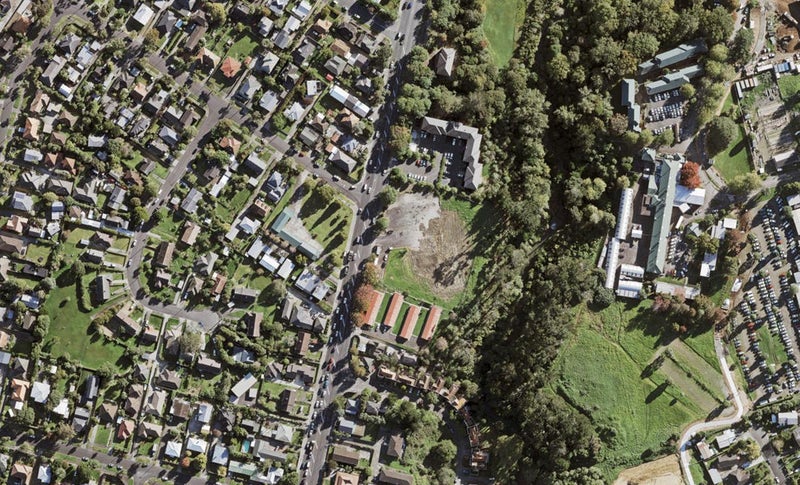 1550 Great North Road, Waterview, Auckland - Carousel 1