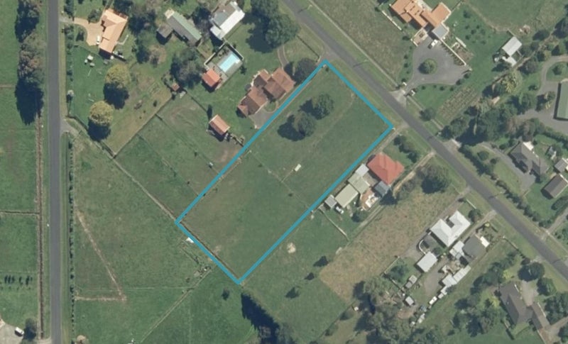 49 Bossons Road, Te Aroha, Te Aroha - Carousel 1