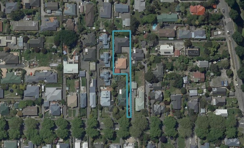 2/135 Fisher Avenue, Beckenham, Christchurch - Carousel 1