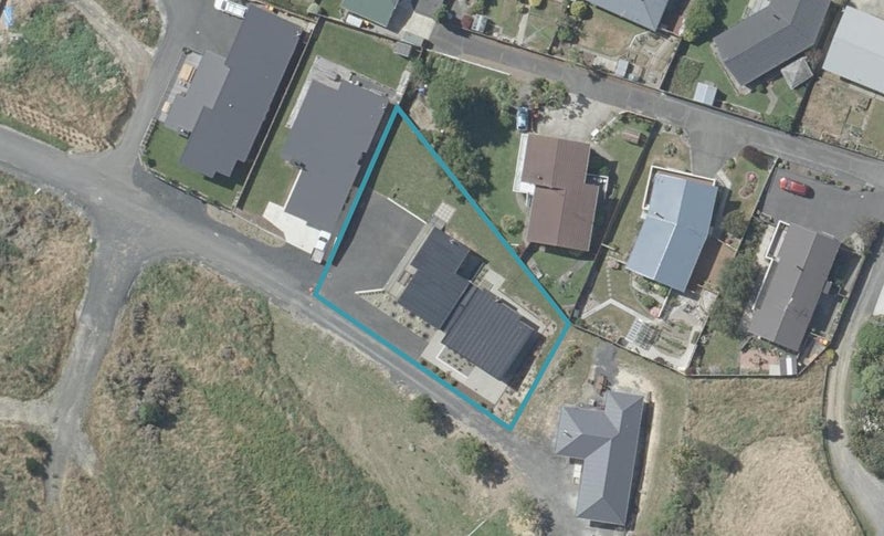 11 Wattie Fox Lane, Kenmure, Dunedin - Carousel 1