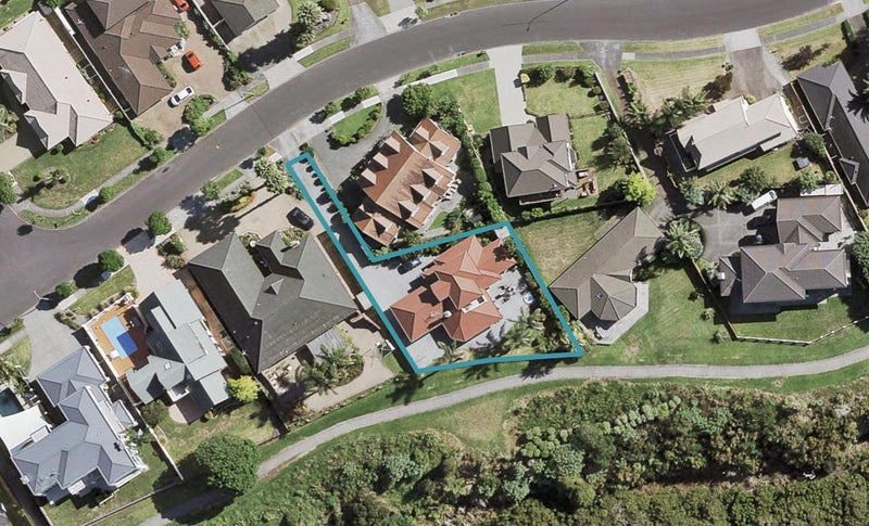 78 Glenross Drive, Wattle Downs, Auckland - Carousel 1