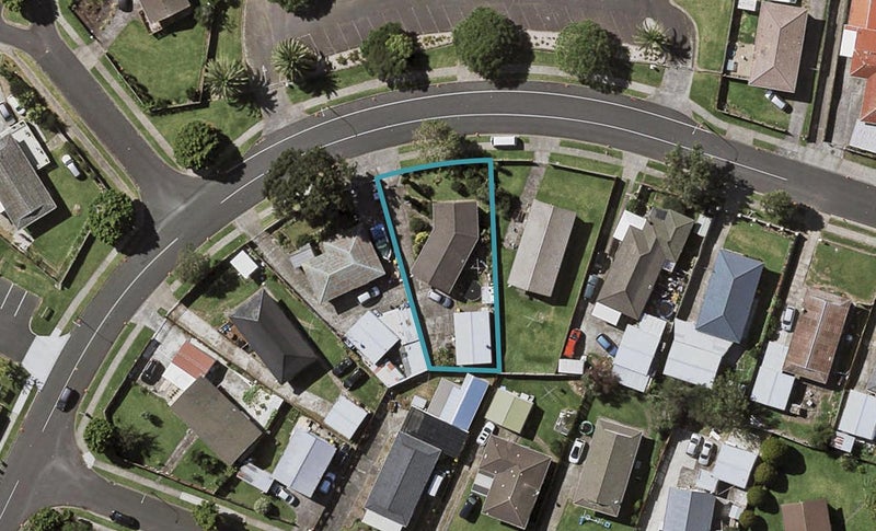 15 Israel Avenue, Clover Park, Auckland - Carousel 1