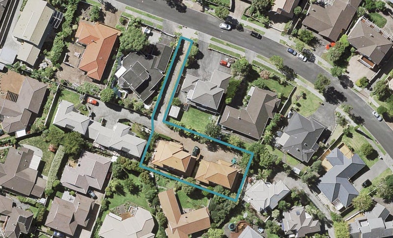 1/41 Simmental Crescent, Somerville, Manukau - Carousel 1