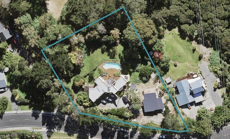 122 The Avenue, Lucas Heights, Auckland - Carousel 1