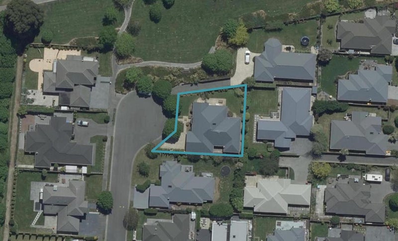12 Providence Place, Redwood, Christchurch - Carousel 1