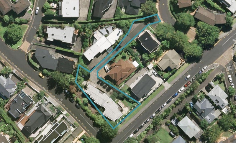 10 Maui Grove, Remuera, Auckland - Carousel 1