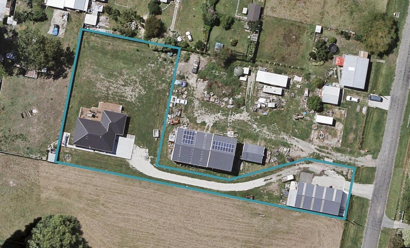 7 Johns Road, Jervoistown, Napier - Carousel 1