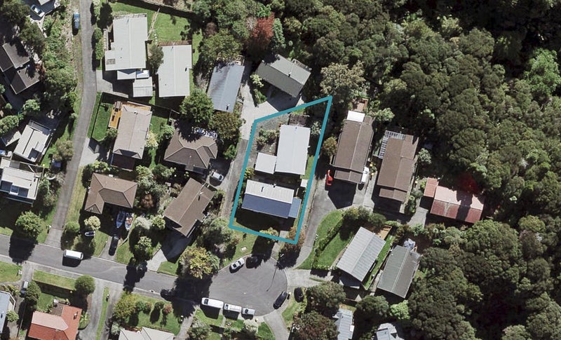1/14 Valecrest Place, Bayview, Auckland - Carousel 1