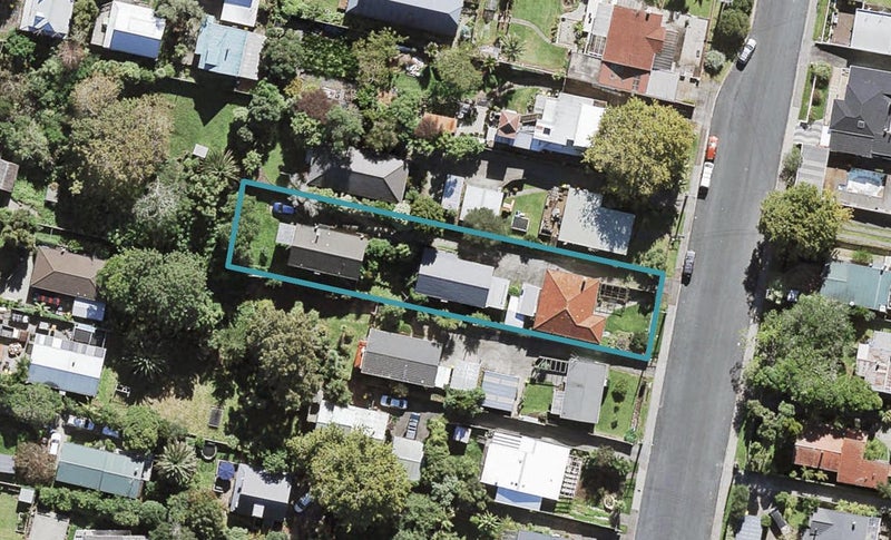 1/14 Cresta Avenue, Beach Haven, Auckland - Carousel 1