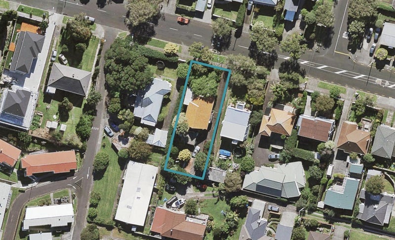 122 Landscape Road, Mount Eden, Auckland - Carousel 1