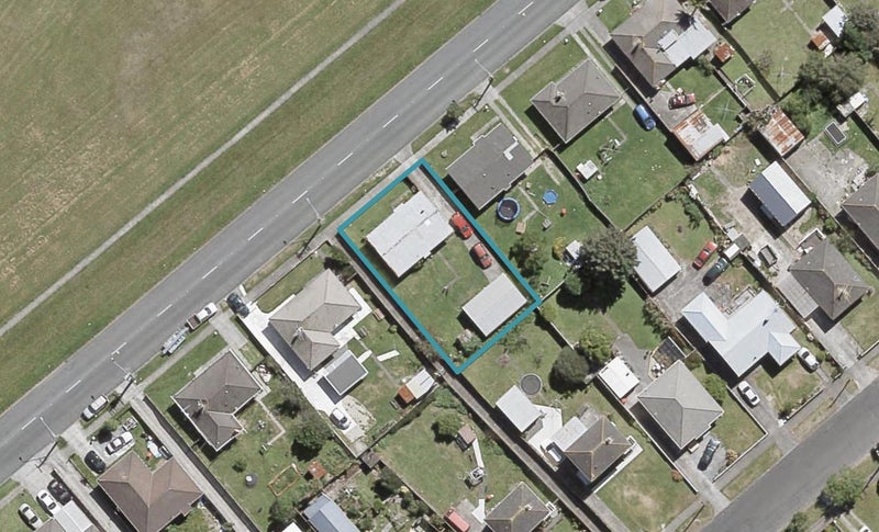 1235 Taita Drive, Taita, Lower Hutt - Carousel 1