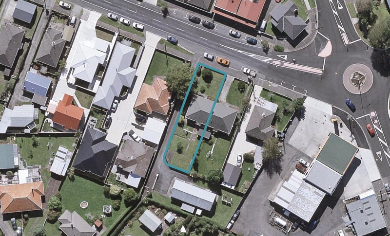 332 Carrington Street, Vogeltown, New Plymouth - Carousel 1