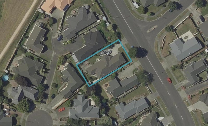 62 Amberley Avenue, Highbury, Palmerston North - Carousel 1