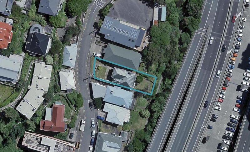 19 Clifton Terrace, Kelburn, Wellington - Carousel 1