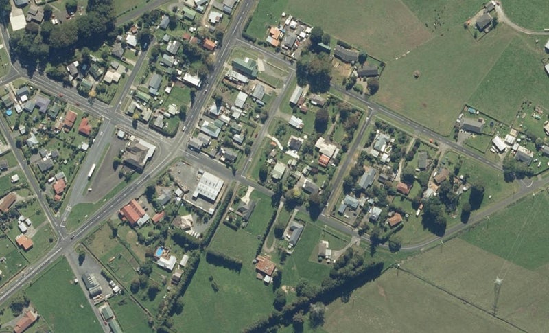 11 First Street, WAIHOU, TE AROHA - Carousel 1