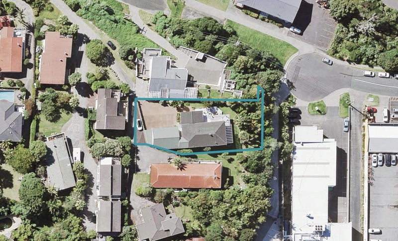 14 Glencoe Road, Browns Bay, Auckland - Carousel 1