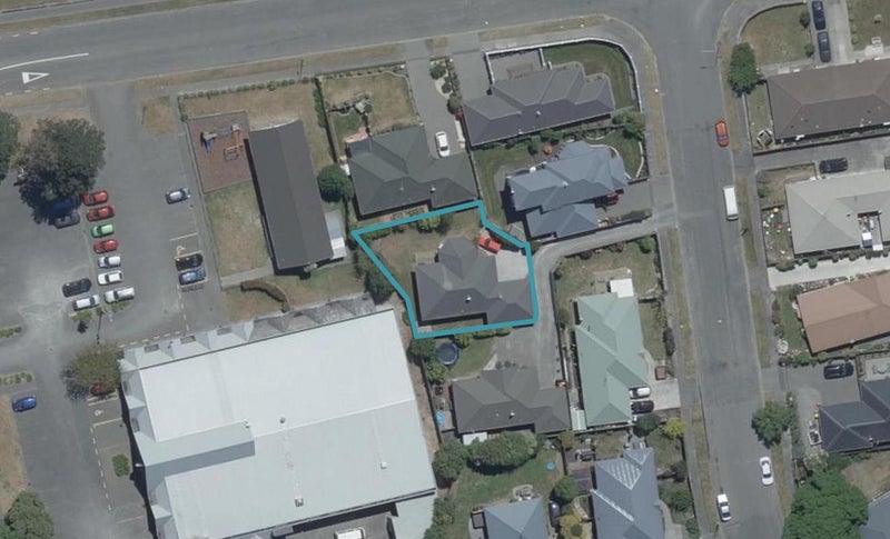 41A Heathglen Avenue, Parklands, Christchurch - Carousel 1
