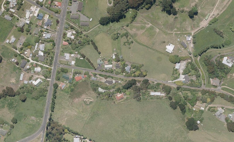 11 Ngatarua Road, Putiki, Whanganui - Carousel 1