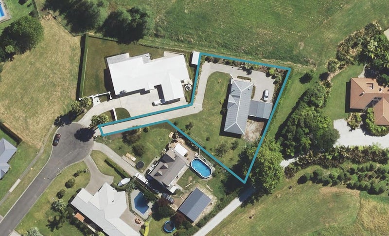 17 Kingfisher Drive, Whataupoko, Gisborne - Carousel 1