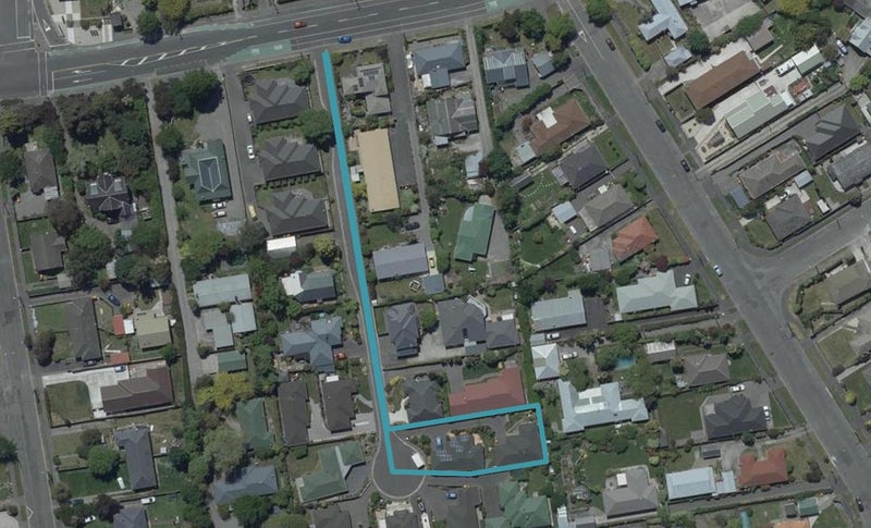 1/8 Netherby Lane, Shirley, Christchurch - Carousel 1