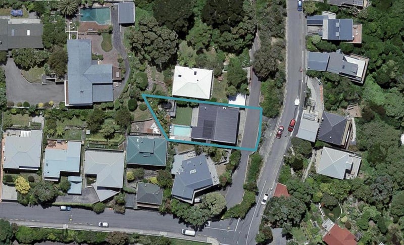 65 Tio Tio Road, Seatoun, Wellington - Carousel 1