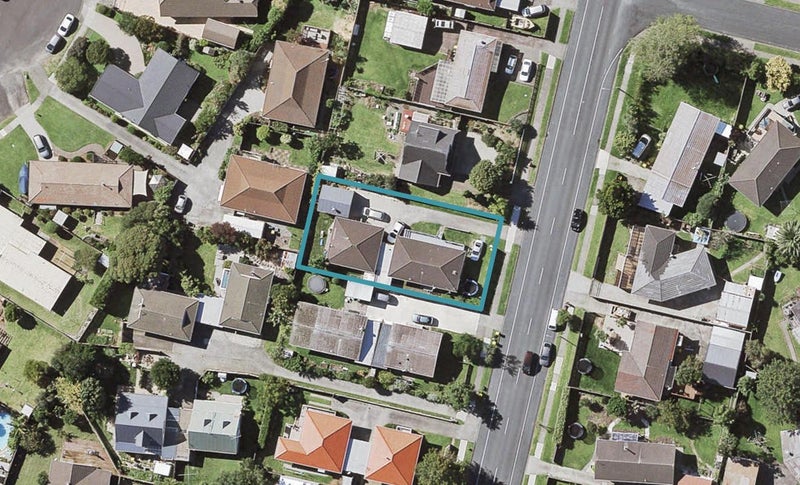 1/115 Pigeon Mountain Road, Half Moon Bay, Auckland - Carousel 1