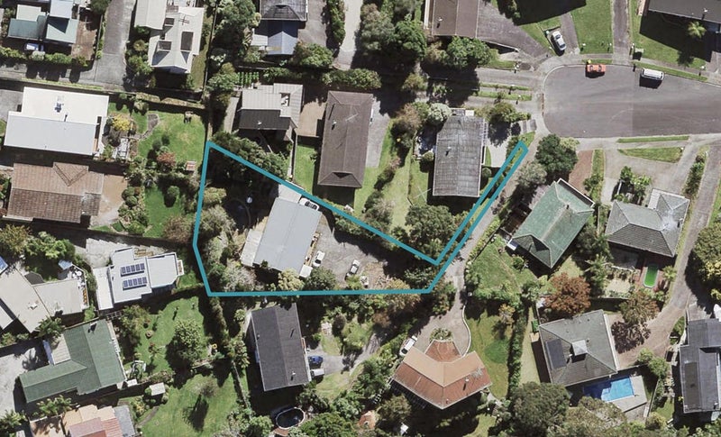 34 Gretel Place, Hillcrest, Auckland - Carousel 1