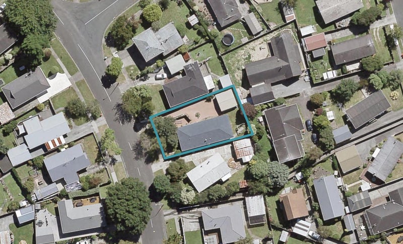 104 California Drive, Totara Park, Upper Hutt - Carousel 1