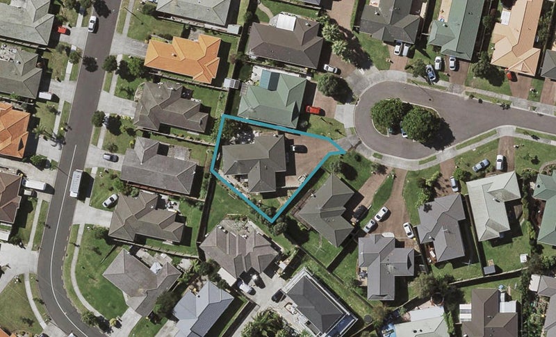 22 Farmdale Court, Flat Bush, Auckland - Carousel 1