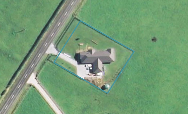917 Carrington Road, Hurworth, New Plymouth - Carousel 1